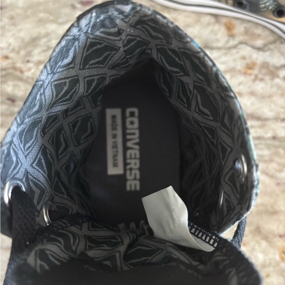 Converse Batman high-top Women’s 6, Men’s 4 EUC - Picture 12 of 16